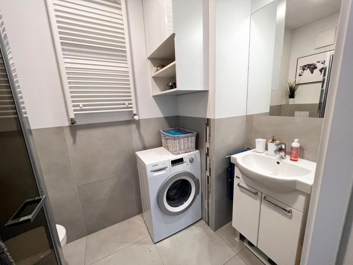 Nowoczesny Apartament - Blisko Centrum Warszawa Zewnętrze zdjęcie